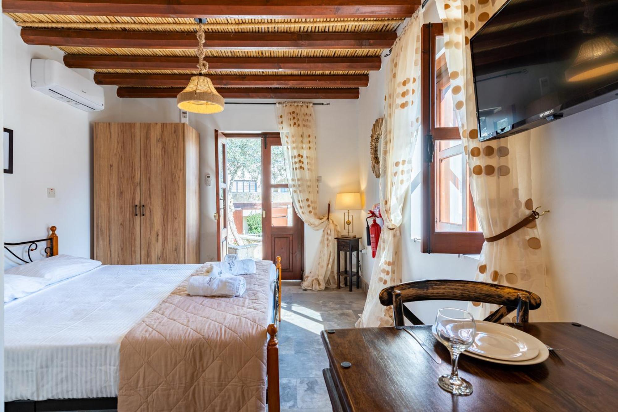 Stone Court Boutique Studios Miliou Dış mekan fotoğraf